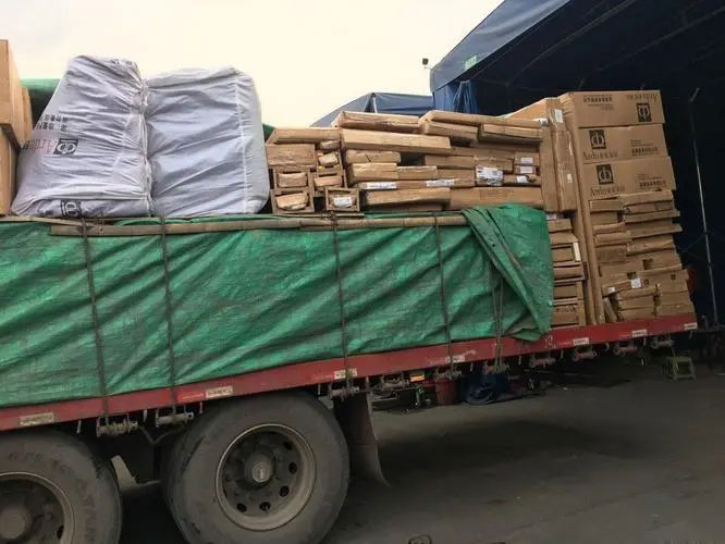 泸定家具托运
